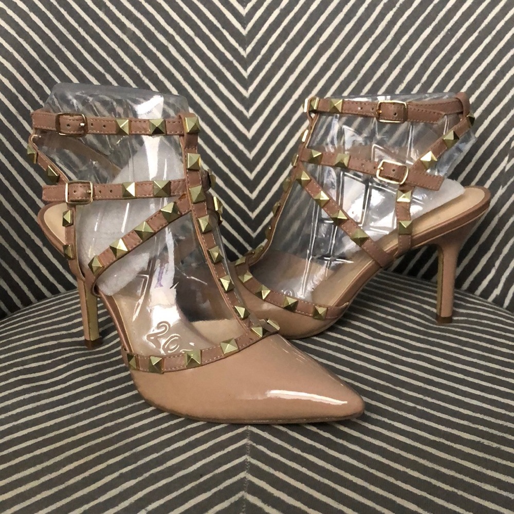 BCBG Studded high heel